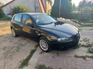 Alfa Romeo 147 hatchback