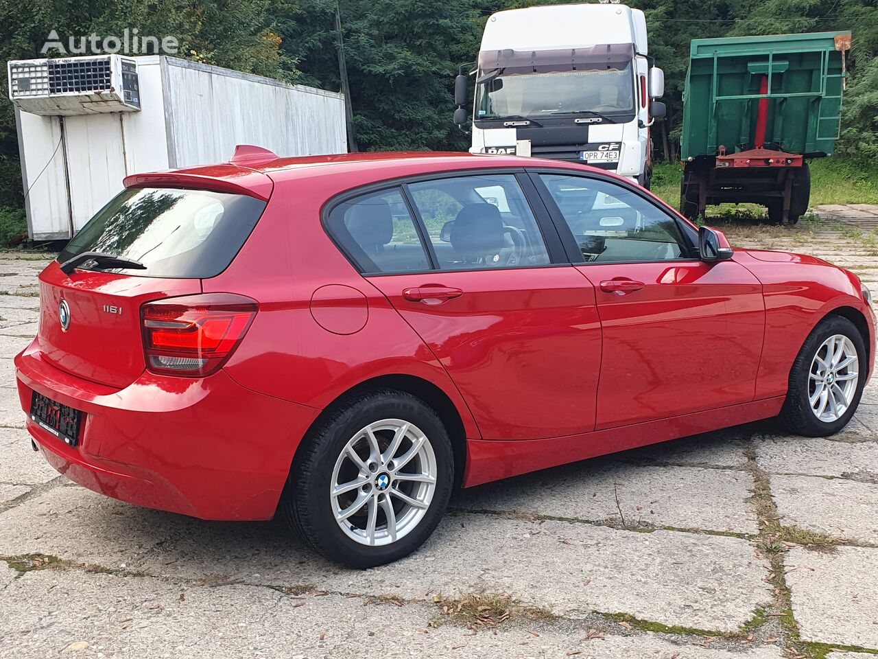 hatchback BMW 1 XENON, NAVI ,133.000KM RED CHILL!