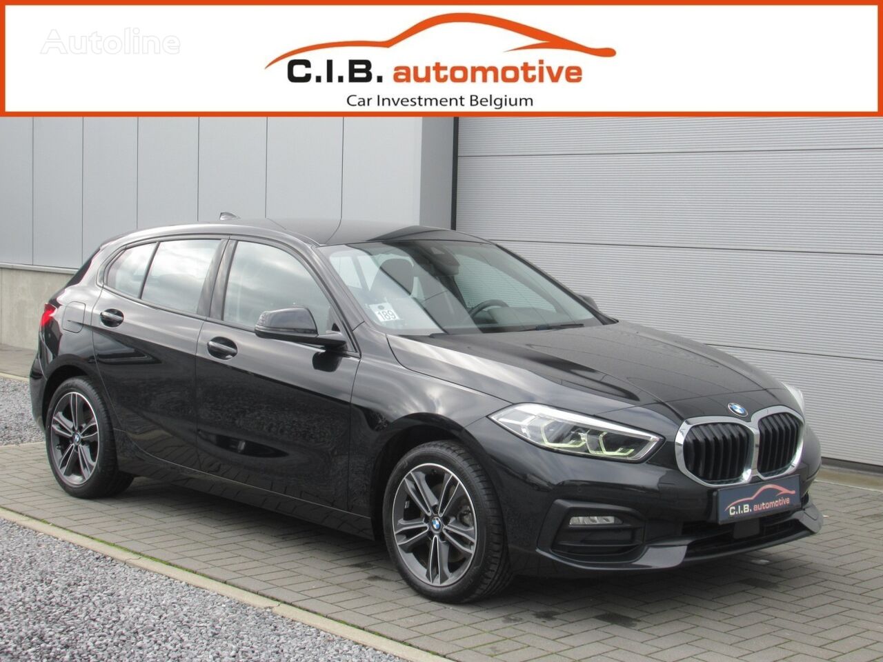 BMW 116 d Sport Line / Auto. / Sport seat / LED / Half leather / Nav hatchback