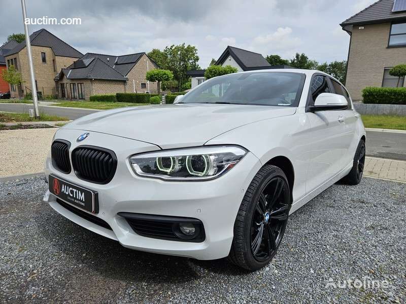 BMW 118dA hatchback