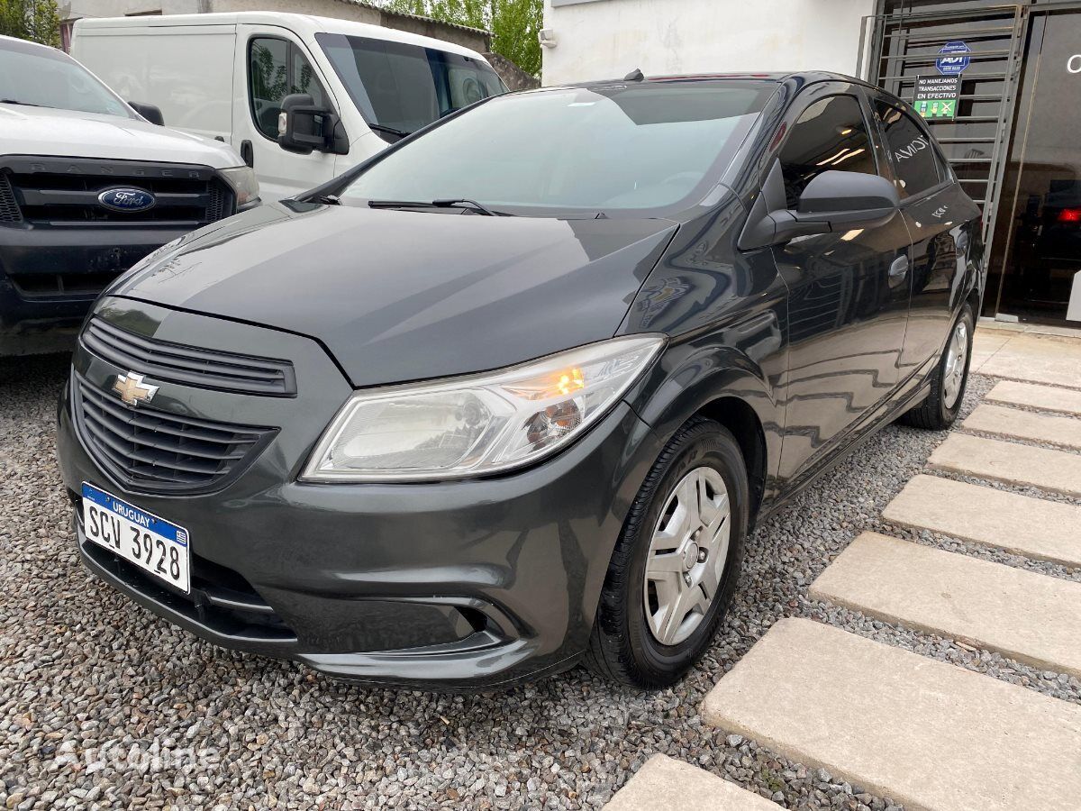 Chevrolet Onix hatchback