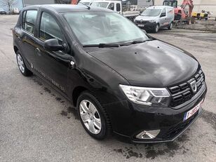 سيارة هاتشباك Dacia Sandero