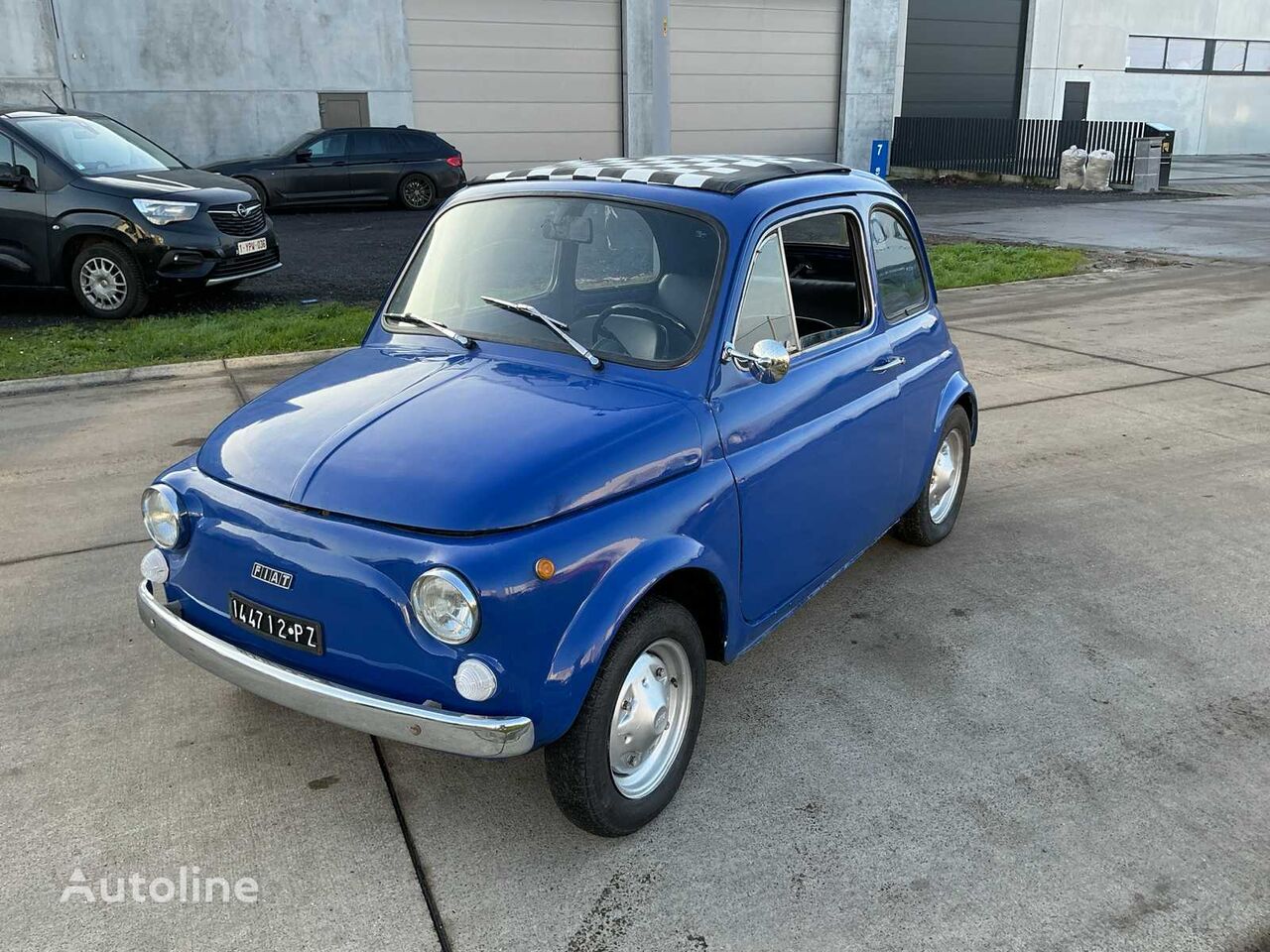 хэтчбек FIAT 500