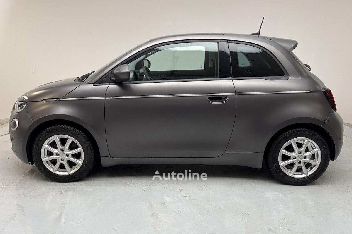 FIAT 500 hatchback