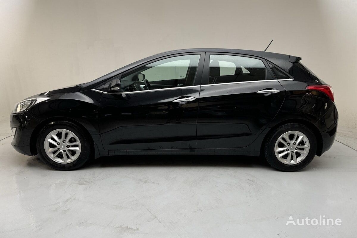 hatchback Hyundai i30