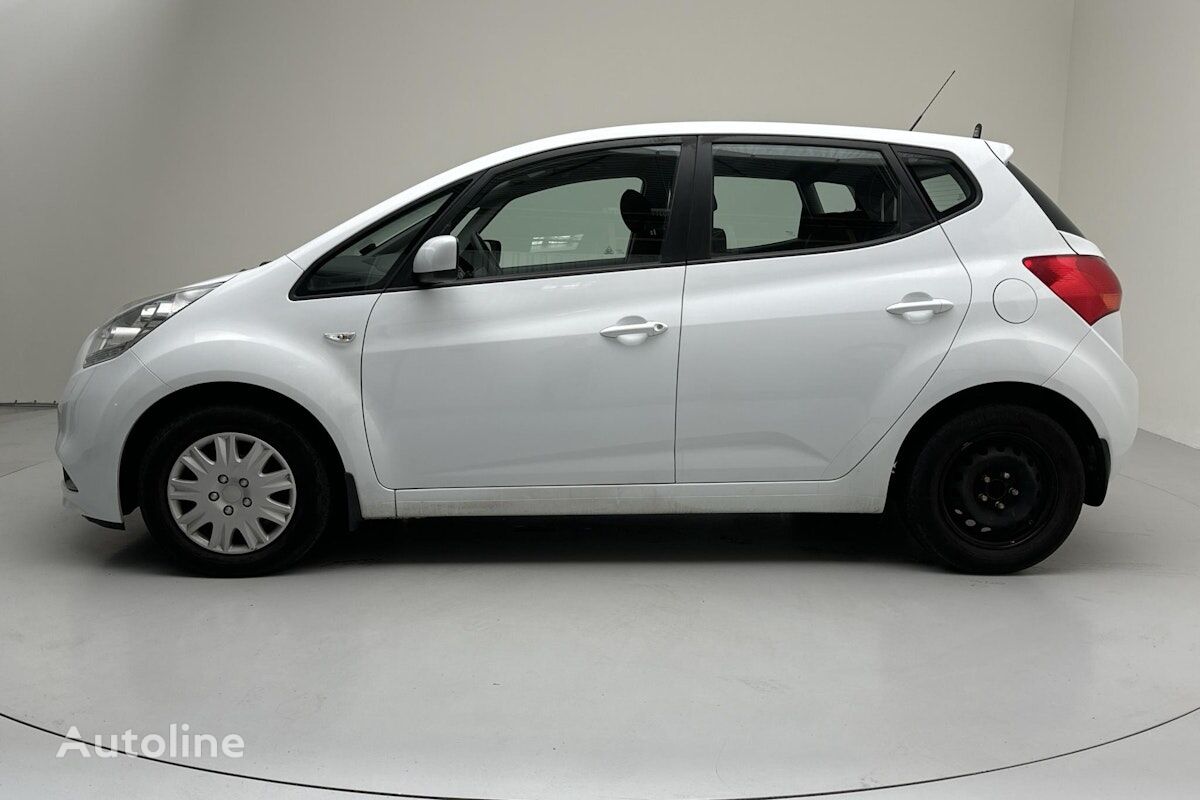 KIA Venga hatchback