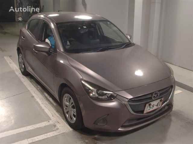 hatchback Mazda DEMIO