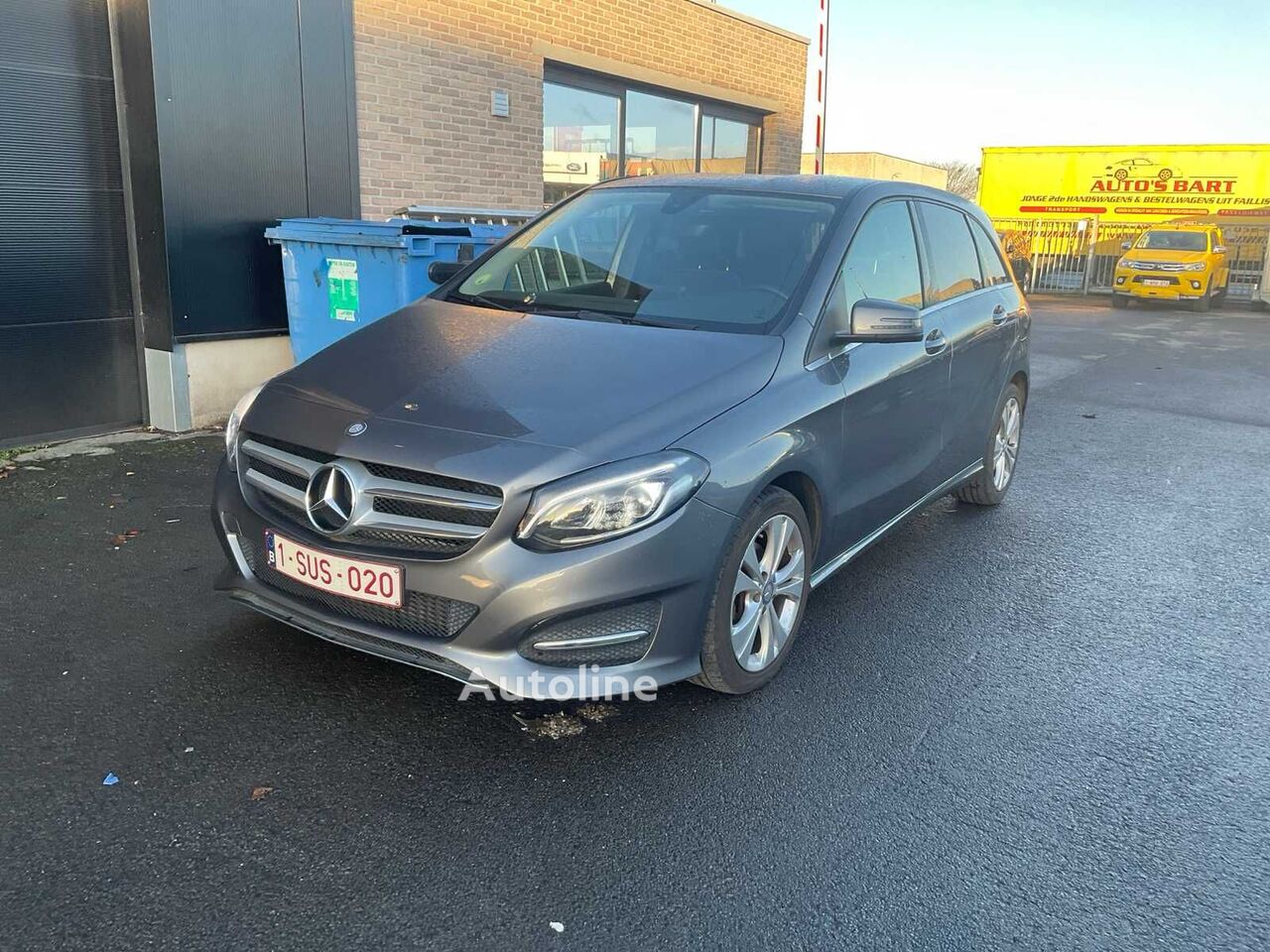 hatchback Mercedes-Benz B 180 D