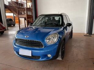 Mini Cooper Countryman hatchback