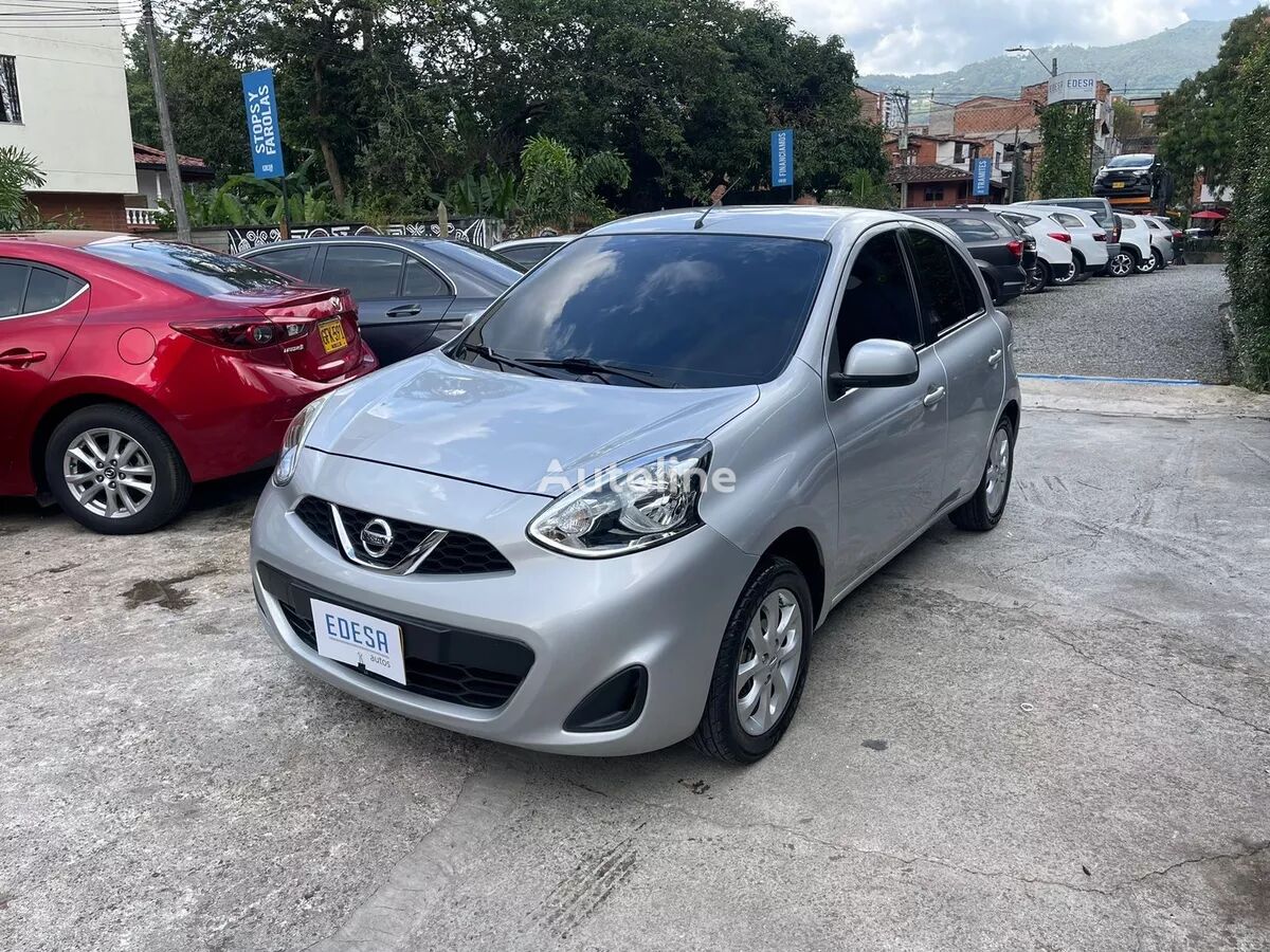 hatchback Nissan March