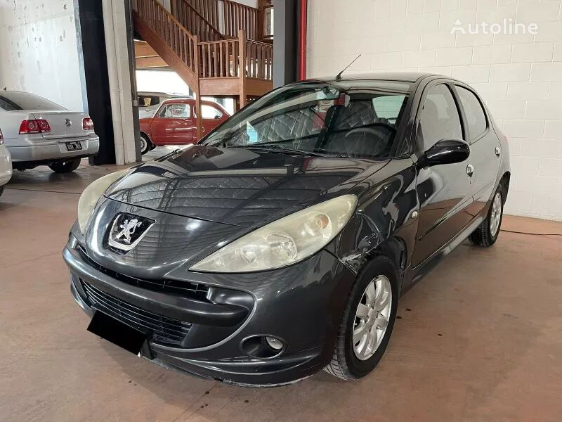 Peugeot 207 ハッチバック