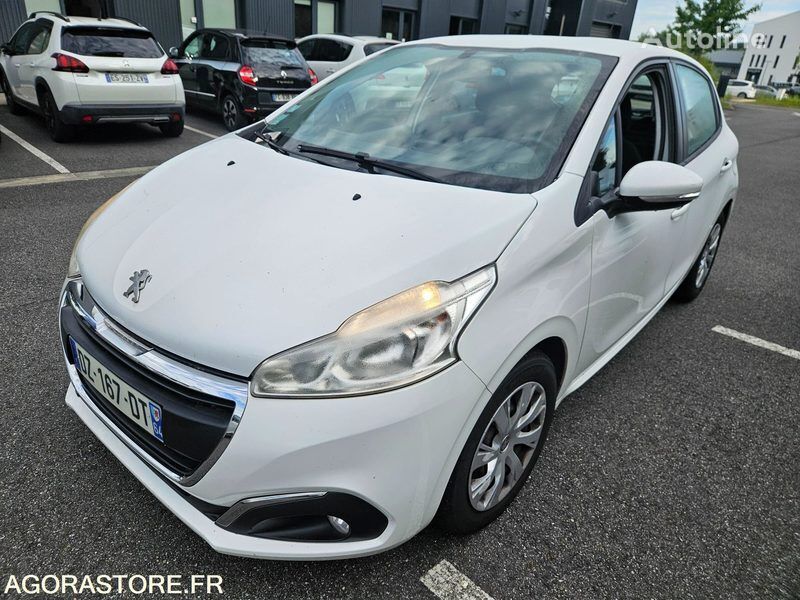 hečbekas Peugeot 208