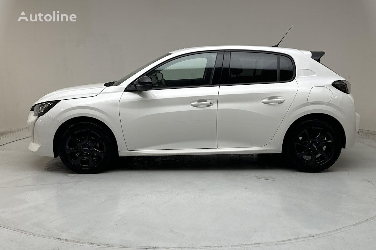 hatchback Peugeot 208