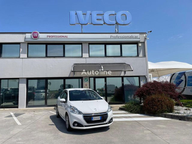 хэтчбек Peugeot 208 VAN 2P HDI 100