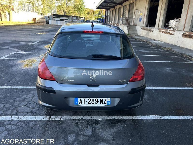 hatchback Peugeot 308