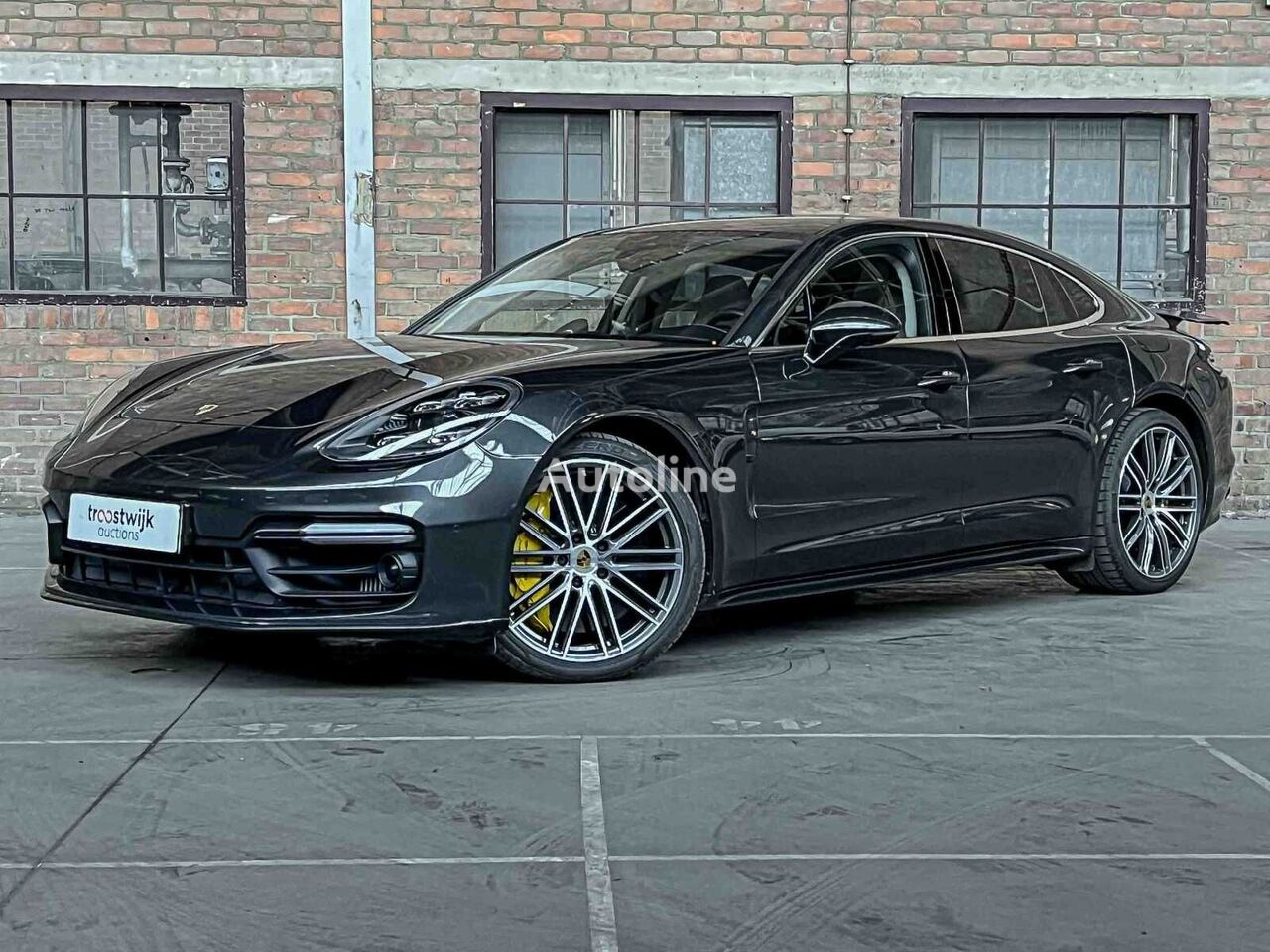 Porsche Panamera hečbek