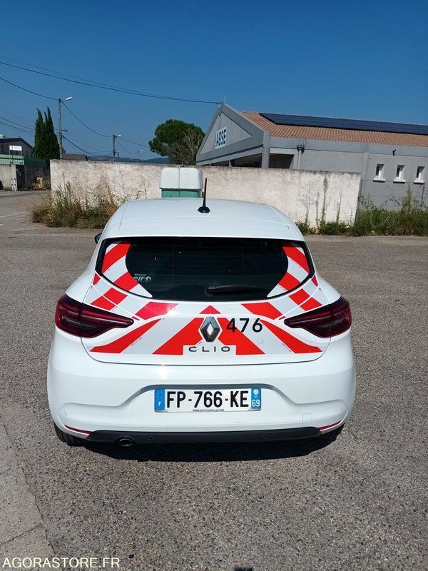 хэтчбек Renault CLIO