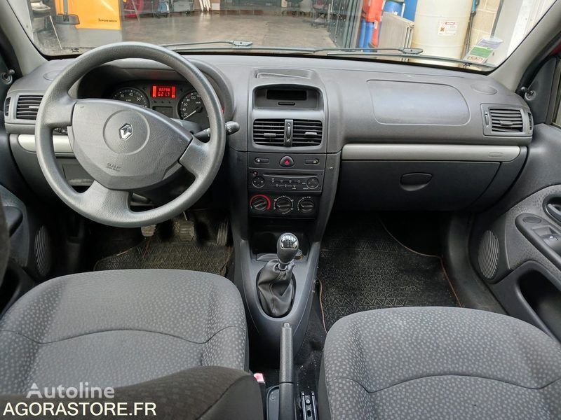 хечбек Renault CLIO