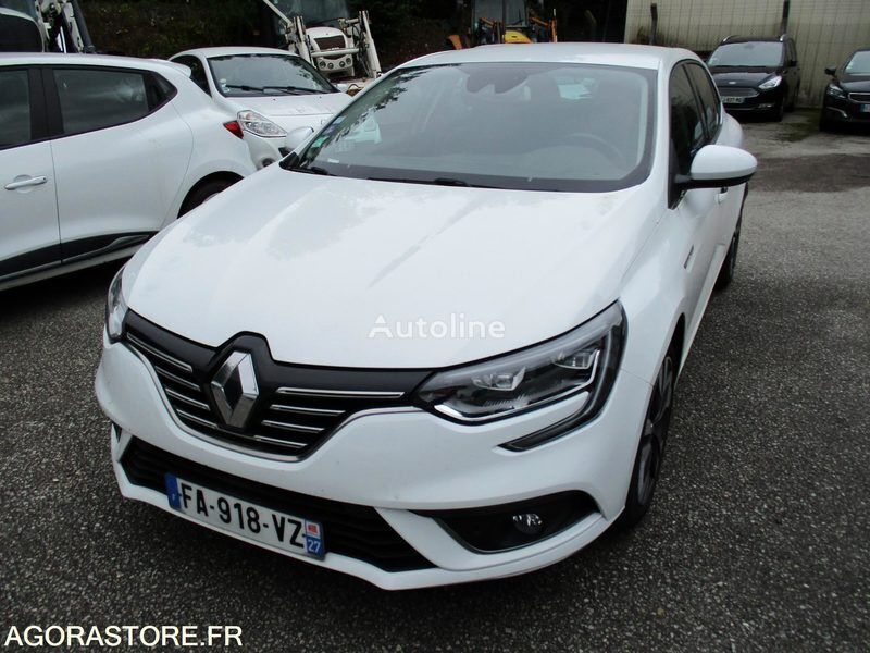 хечбек Renault MEGANE