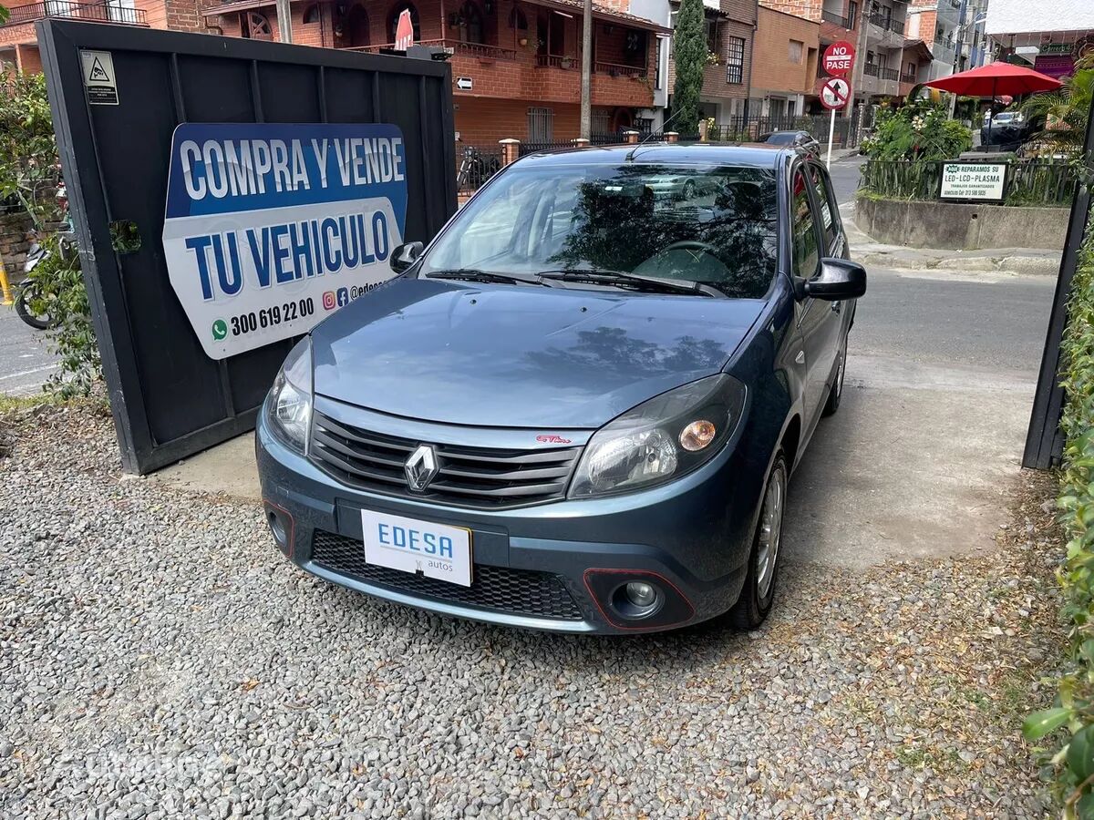 luukpära Renault Sandero