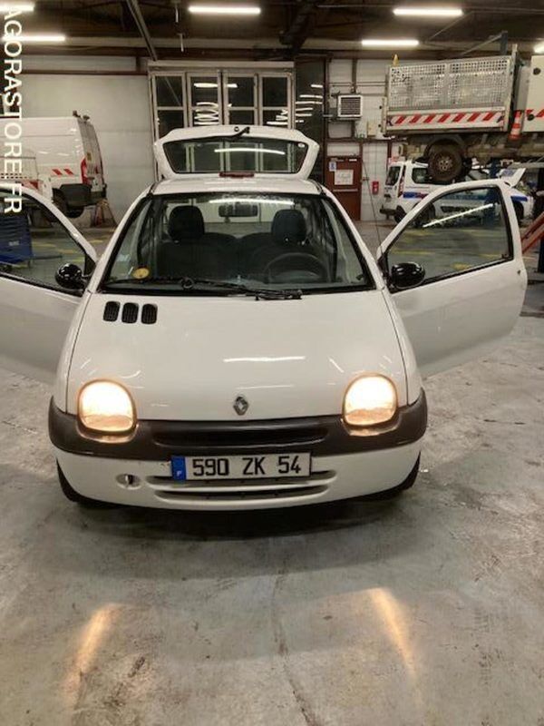 Renault TWINGO hatchback