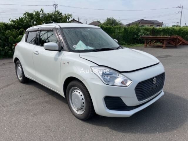 хэтчбек Suzuki SWIFT