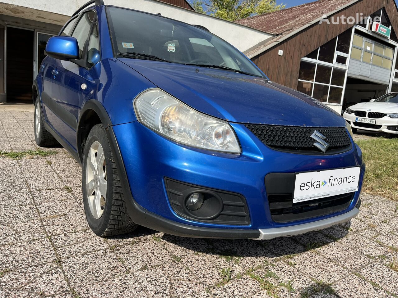 хэтчбек Suzuki sx4