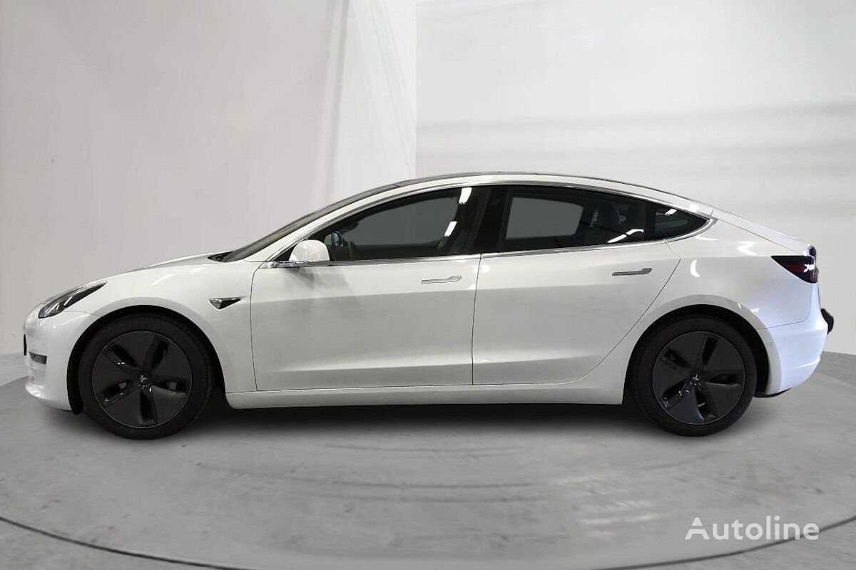 Tesla Model 3 hatchback