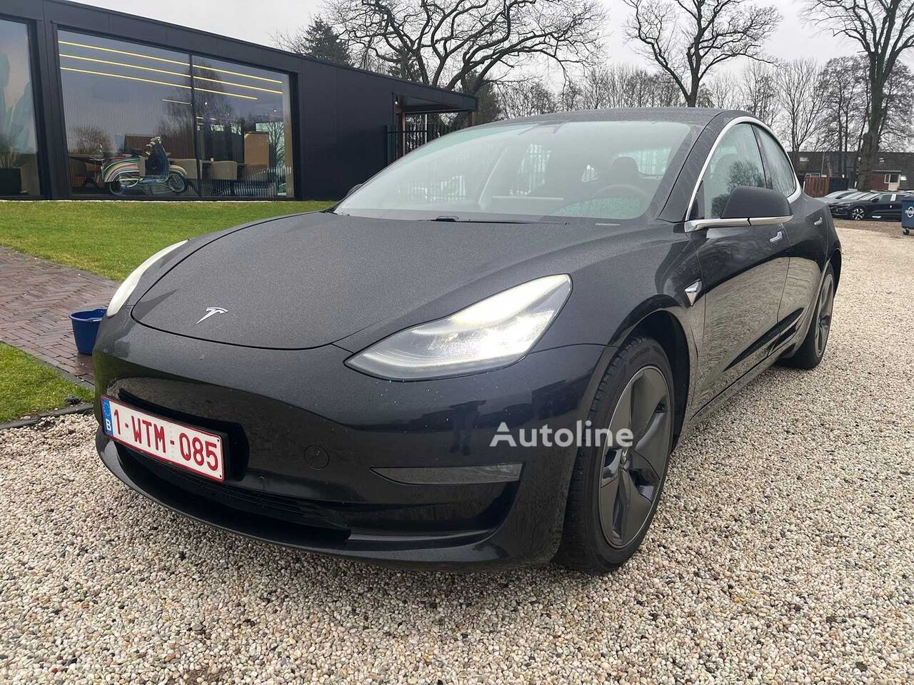 citadine Tesla Model 3