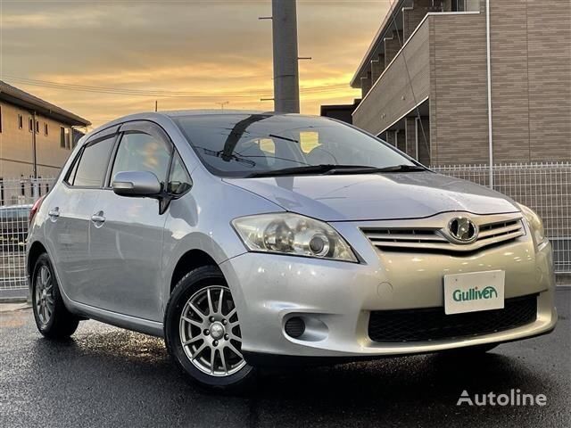 хэтчбек Toyota AURIS