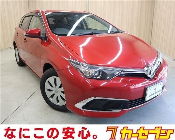 Toyota AURIS hatchback