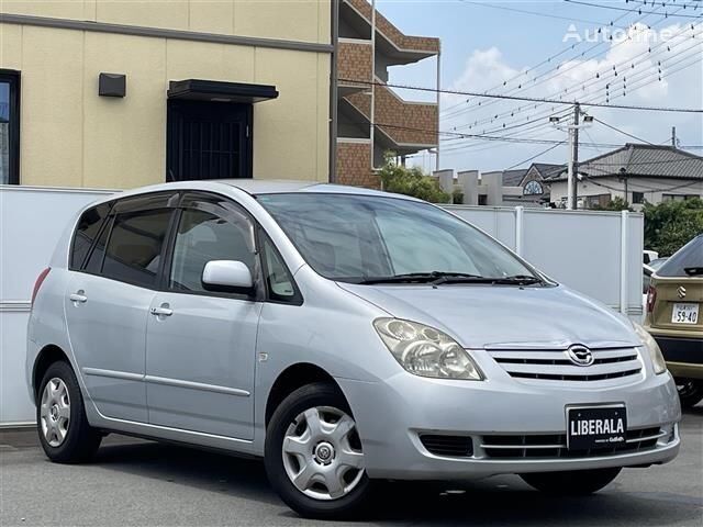 Toyota COROLLA SPACIO hatchback