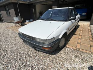 хэтчбек Toyota Corolla