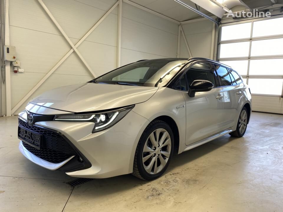 хэтчбек Toyota Corolla 1.8 Hybrid Touring Sports aut. Gear