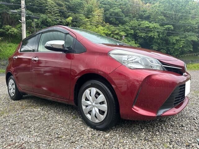 citadine Toyota VITZ