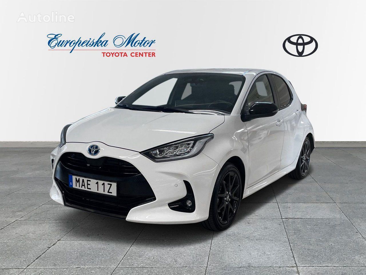 новый хэтчбек Toyota Yaris