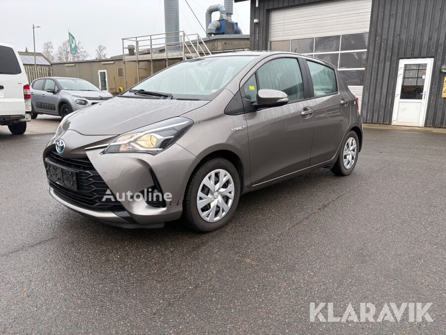 hatchback Toyota Yaris