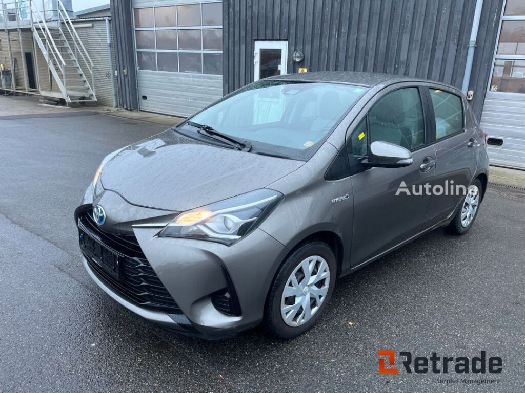 Toyota Yaris 1.5 Hybrid Aut. E-CVT ハッチバック