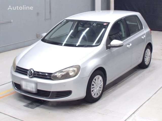 Volkswagen GOLF hatchback