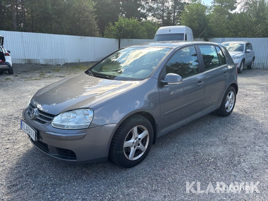 hatchback Volkswagen Golf