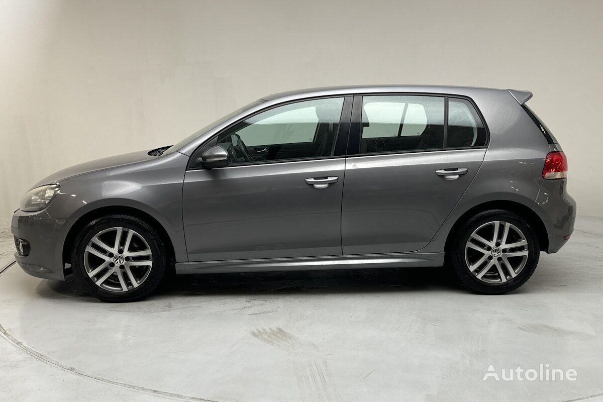 Volkswagen Golf hatchback