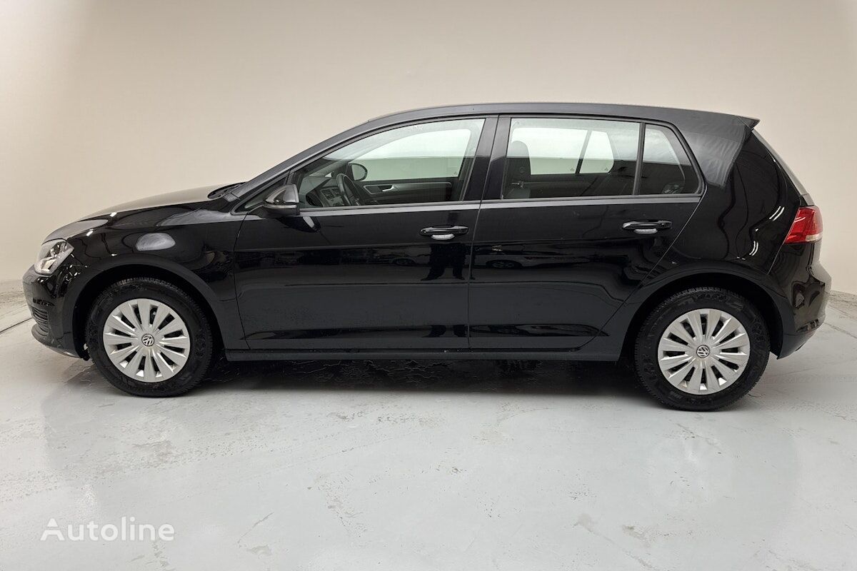 hatchback Volkswagen Golf