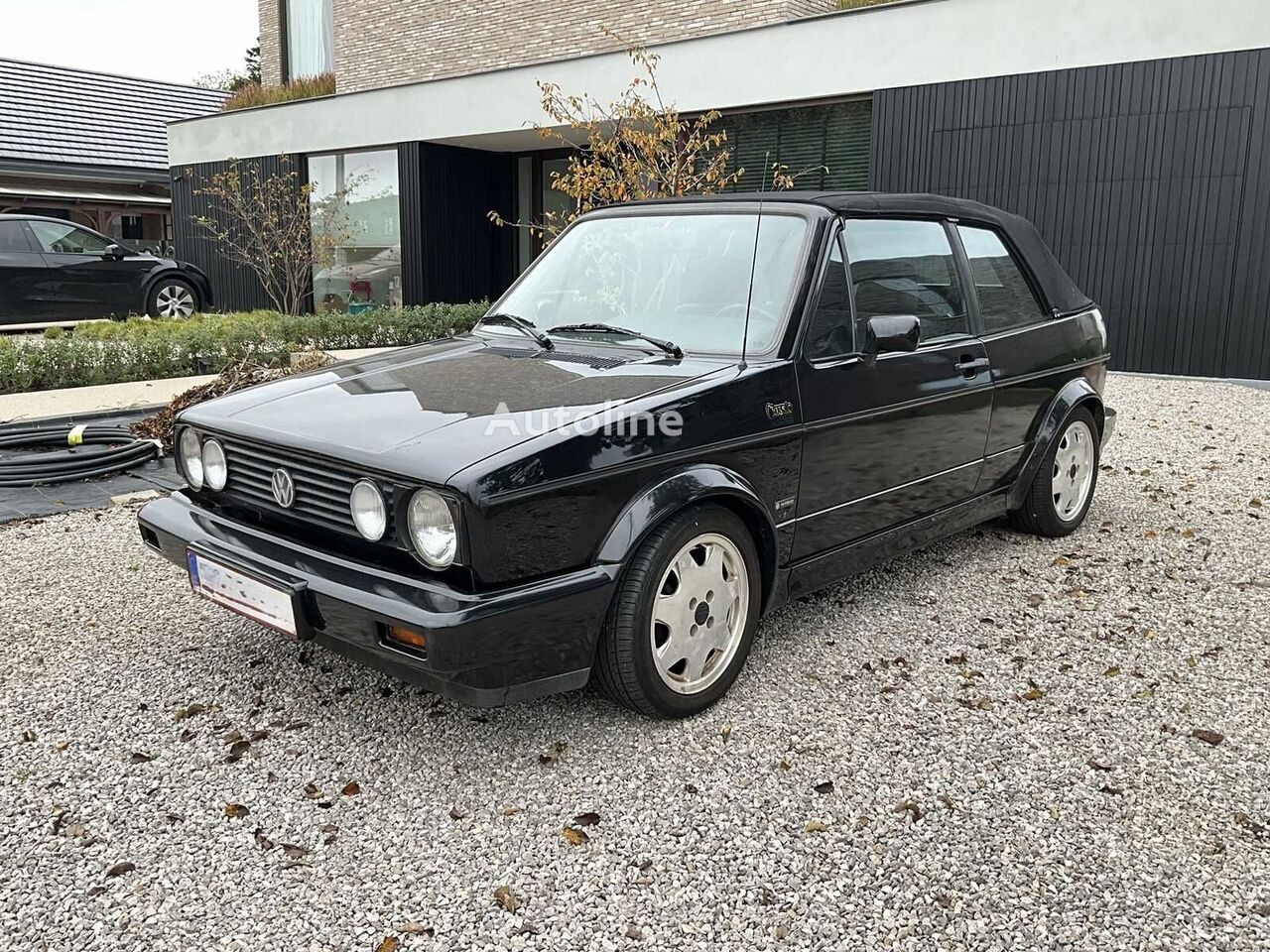 Volkswagen Golf 1 hatchback