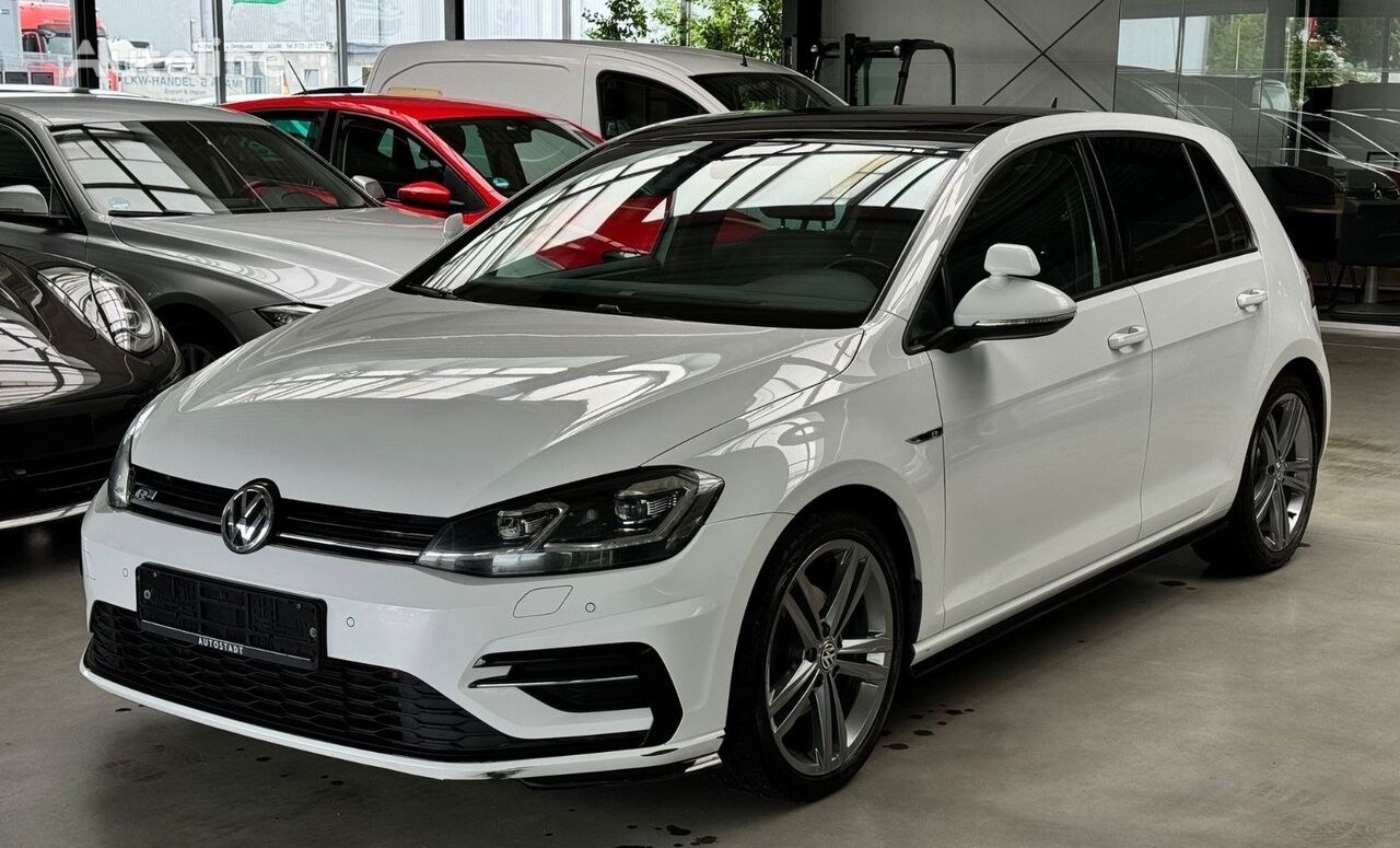 Volkswagen Golf*R-Line hečbek