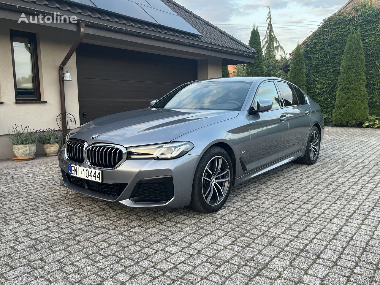 лимузин BMW 530i xDrive