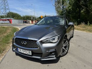 Infiniti Q50S limusina