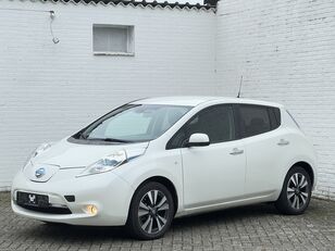 Nissan Leaf Acenta 30kWh Battery Leder Navi Kamera limusiini