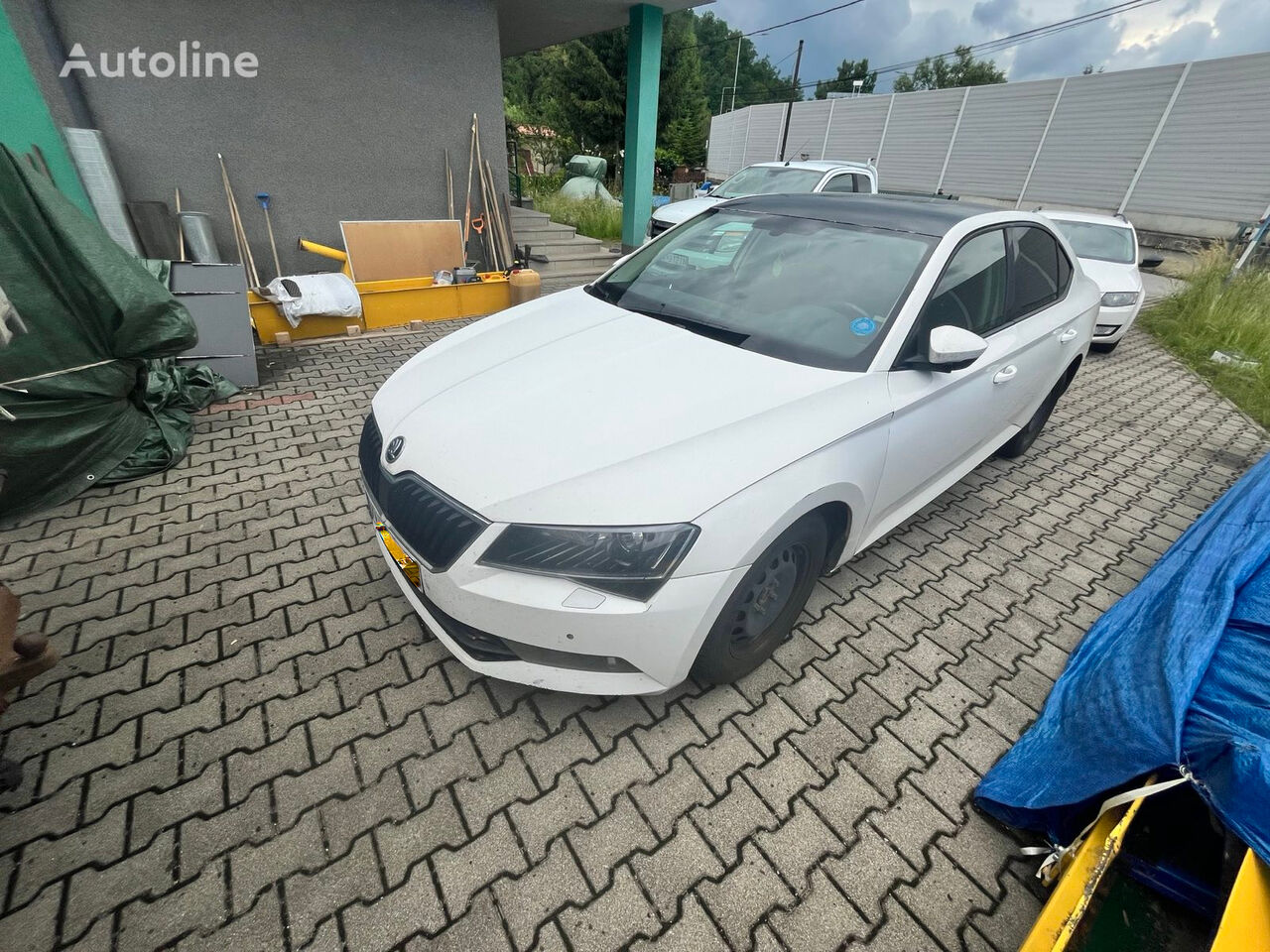 лимузин Škoda Superb