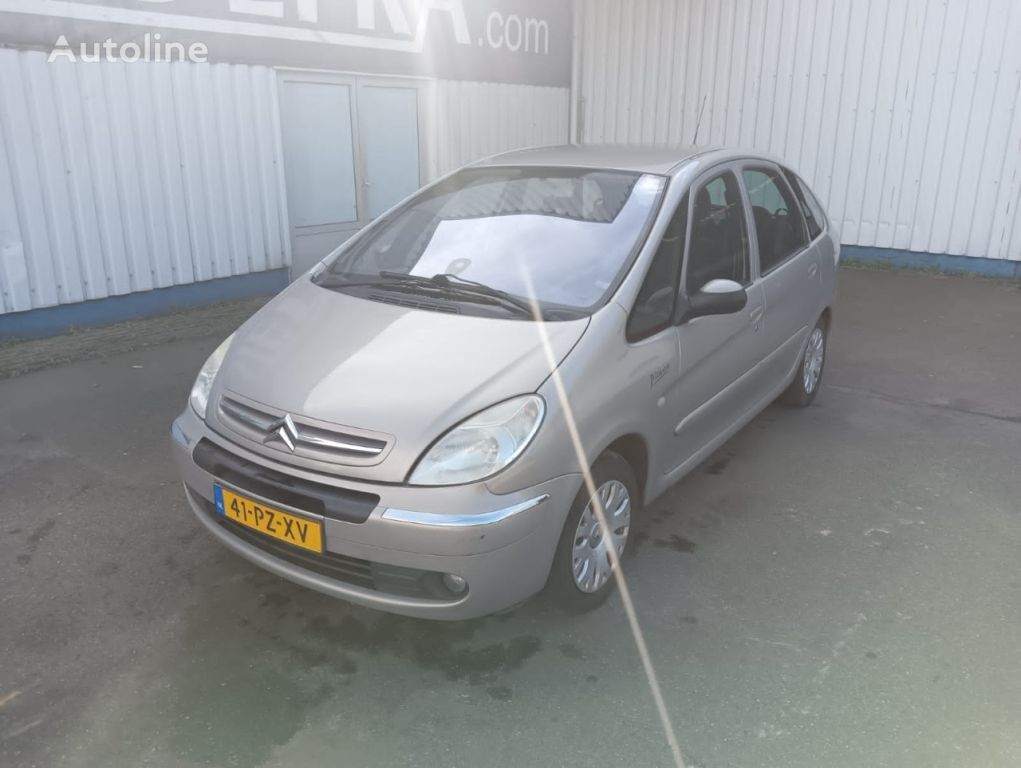 Citroen Xsara Picasso 1.8i - 16V , Airco minivan