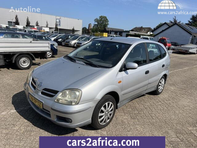 Nissan Almera Tino 1.8 Visia ミニバン